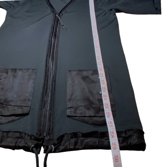 Elie Tahari | 100% Merino Wool Zip-up Cardigan with Silk Trim | Medium - Picture 5 of 9